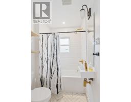 445 MORNINGTON AVENUE - 15