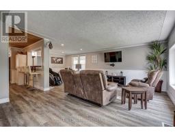 22738 THAMES ROAD - 19