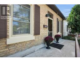 317 SIMCOE STREET - 4