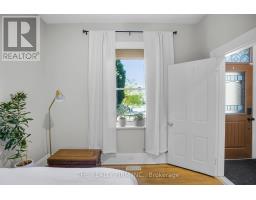 317 SIMCOE STREET - 8