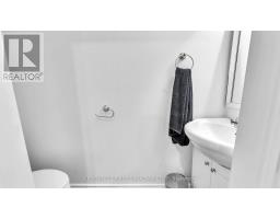 2583 KELLY ROAD - 13