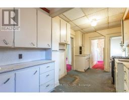 41 DUCHESS AVENUE - 10