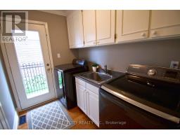 138 GUILDFORD CRESCENT - 17