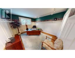 138 GUILDFORD CRESCENT - 30