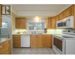 55 MAXWELL CRESCENT - 25