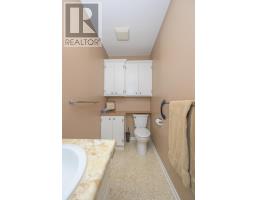 55 MAXWELL CRESCENT - 29