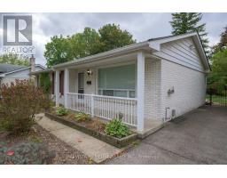 55 MAXWELL CRESCENT - 3