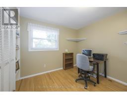 55 MAXWELL CRESCENT - 33