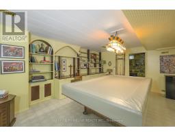 55 MAXWELL CRESCENT - 37