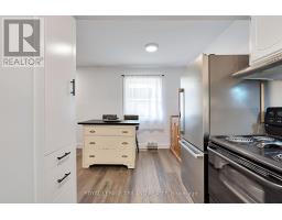 411 WILKINS STREET - 11