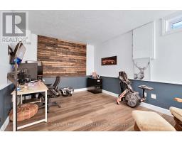 411 WILKINS STREET - 25