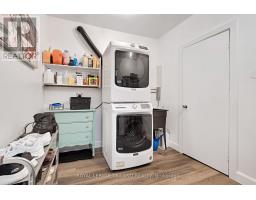 411 WILKINS STREET - 30