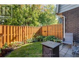 411 WILKINS STREET - 32