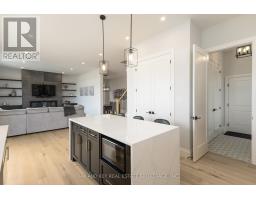 119 DAVENTRY WAY - 17