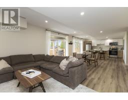 119 DAVENTRY WAY - 47