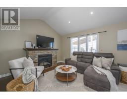 1849 DEVOS DRIVE - 4