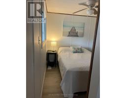 13 ST. LUCIA LANE - 6