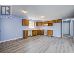 212 EWART STREET SW - 9