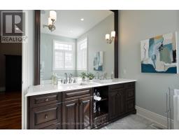 37 BARON CRESCENT - 23