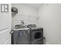 61 ASHBERRY PLACE - 11