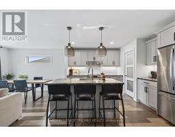 61 ASHBERRY PLACE - 13