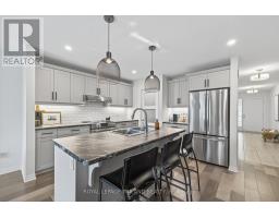 61 ASHBERRY PLACE - 14