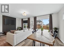 61 ASHBERRY PLACE - 19
