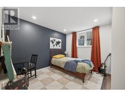 61 ASHBERRY PLACE - 33