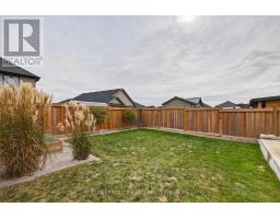 61 ASHBERRY PLACE - 44