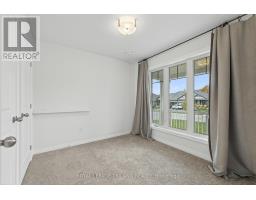 61 ASHBERRY PLACE - 6