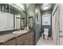 61 ASHBERRY PLACE - 8