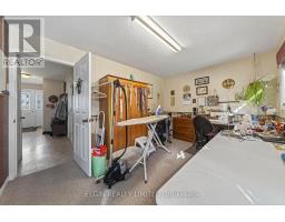 14 STIRLING CRESCENT - 21