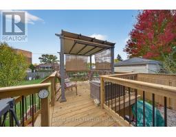 14 STIRLING CRESCENT - 30