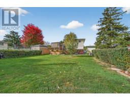 14 STIRLING CRESCENT - 35
