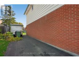 14 STIRLING CRESCENT - 38