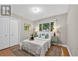 29 REGENCY ROAD - 24