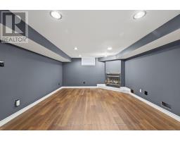 29 REGENCY ROAD - 30