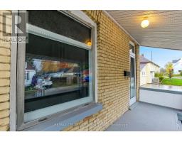 912 DAME STREET - 3