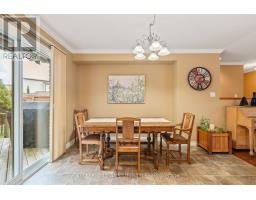 28 SCOURFIELD DRIVE - 12