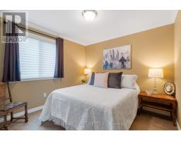 28 SCOURFIELD DRIVE - 19