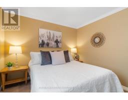 28 SCOURFIELD DRIVE - 20