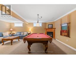 28 SCOURFIELD DRIVE - 23