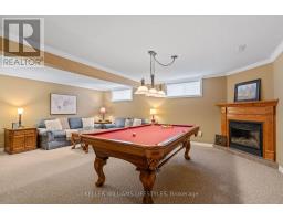 28 SCOURFIELD DRIVE - 24