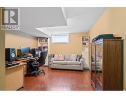 28 SCOURFIELD DRIVE - 30