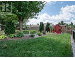 28 SCOURFIELD DRIVE - 41