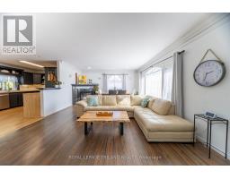 212 GOLFVIEW STREET - 13