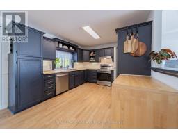 212 GOLFVIEW STREET - 18