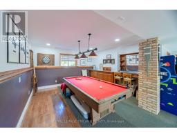 212 GOLFVIEW STREET - 32