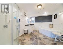 212 GOLFVIEW STREET - 35