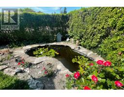 212 GOLFVIEW STREET - 39